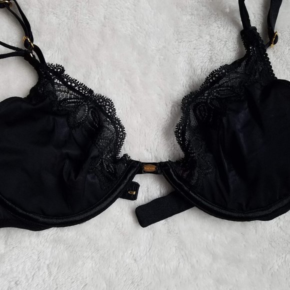 NWOT Victoria's Secret Very Sexy Black Lace Bra - Picture 3 of 9